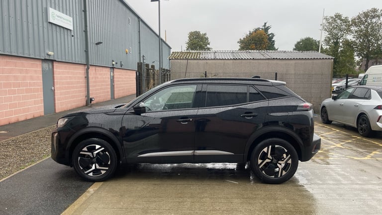 2023 Peugeot 2008 1.2 PureTech Allure SUV 5dr Petrol Manual Euro 6 (s/s) (130 ps) SUV Petrol Manual