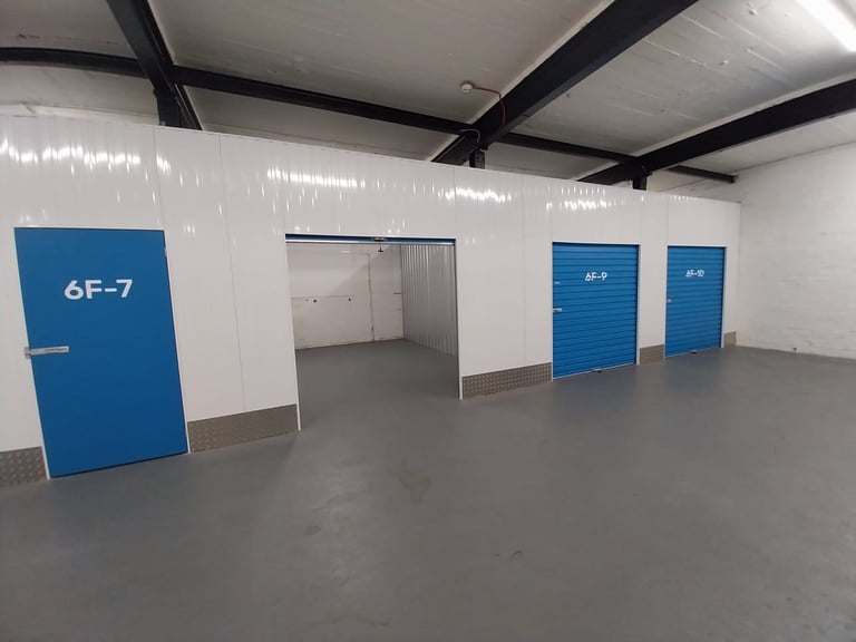 Storage units to rent in Poole