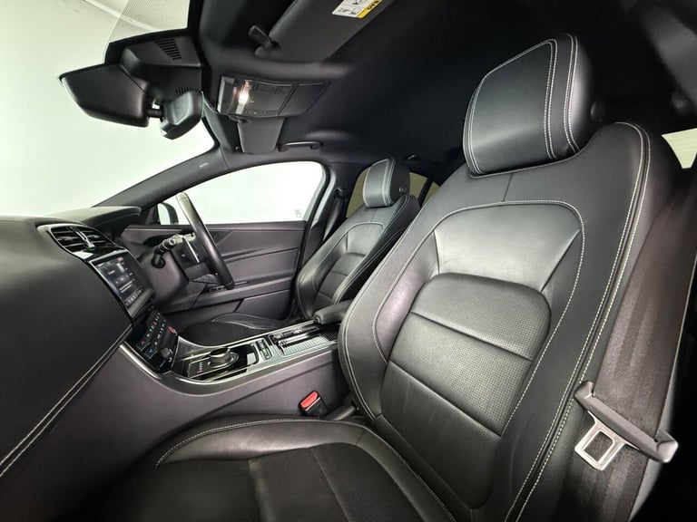 2018 Jaguar XE 2.0i GPF R-Sport Auto Euro 6 (s/s) 4dr Saloon Petrol Automatic