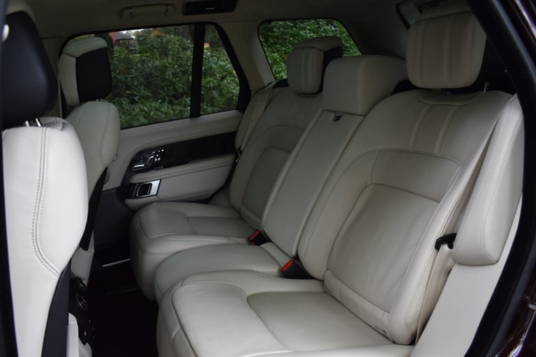 2019 Land Rover Range Rover V8 AUTOBIOGRAPHY+Top of the range model! Estate Petrol Automatic