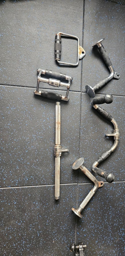 Cable machine attachments x 7