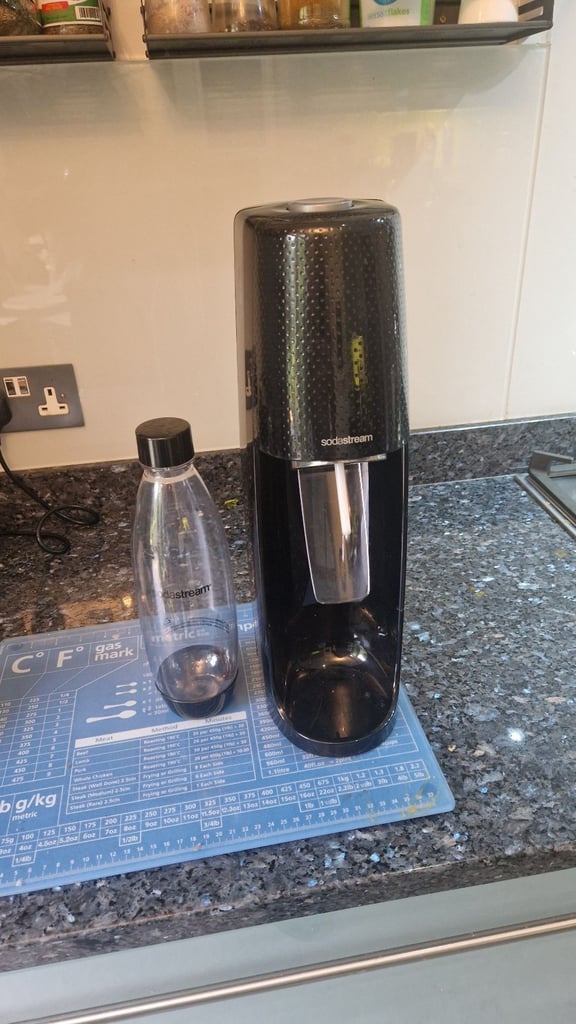 SodaStream "Spirit" Soda Maker Black