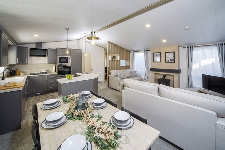 Atlas Lilac in East Riding of Yorkshire  - Lodge / Caravan 