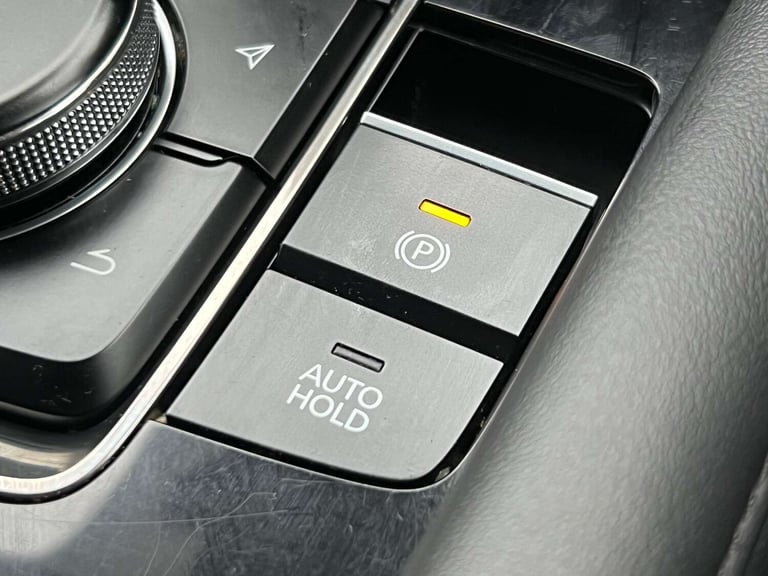 2021 Mazda Mazda3 2.0 e-SKYACTIV-G MHEV SE-L Lux Euro 6 (s/s) 5dr Hatchback Petrol Manual