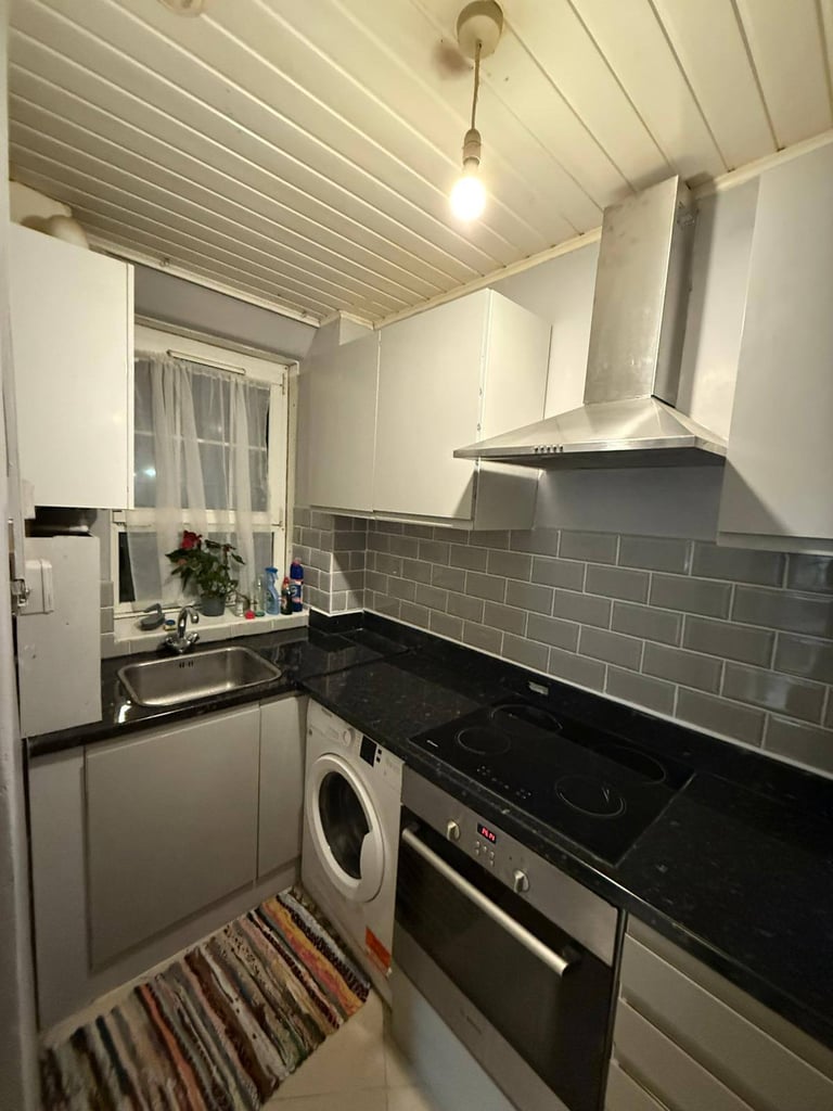 💫 Affordable Small Double Room In Upton Park - Bills Including ‼️