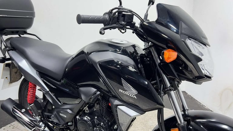 Honda CB 2022 VERY CLEAN LOW MILEAGE 2K 125CC COMMUTER LEARNER BIKE