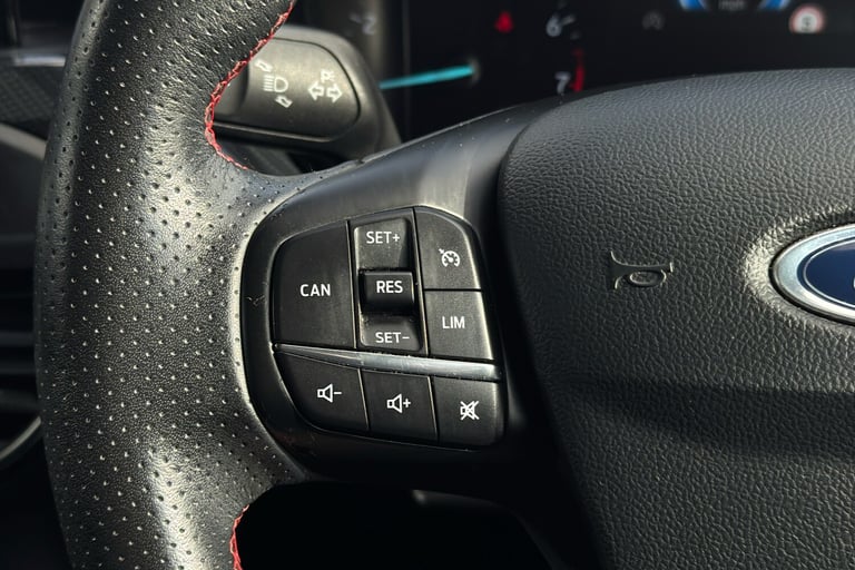  Ford Focus 1.0t Ecoboost St Line Hatchback 5dr Petrol Manual Euro 6 s/s 125 Ps