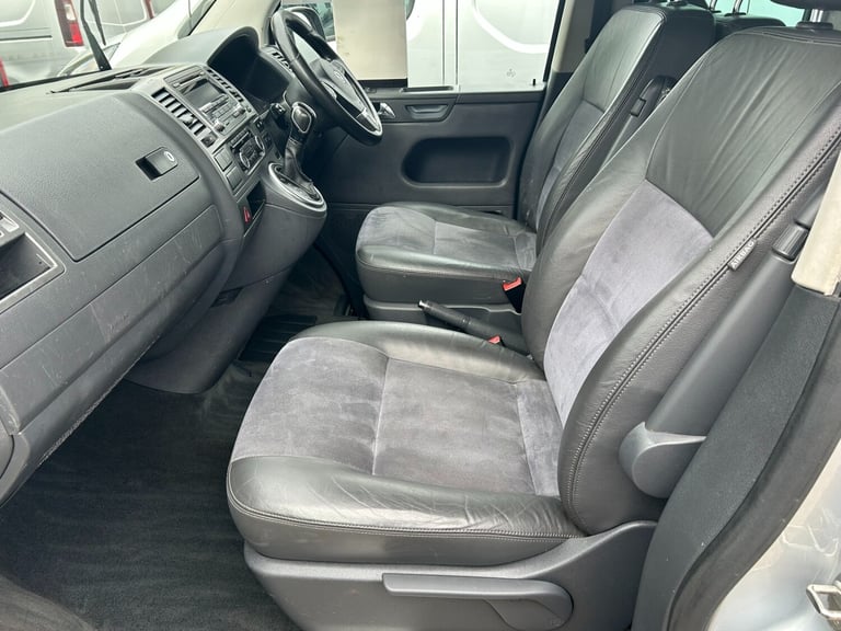 2012 Volkswagen Caravelle 2.0 TDI Executive 140 5dr DSG  Swb Crew Van Diesel Automatic
