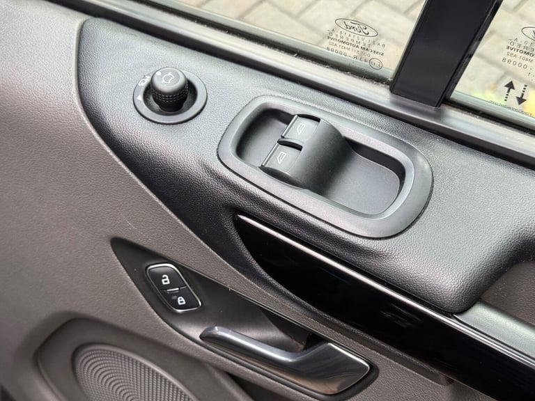 2021 Ford Transit Custom 2.0 EcoBlue 130ps Low Roof Limited Van PANEL VAN Diesel Manual