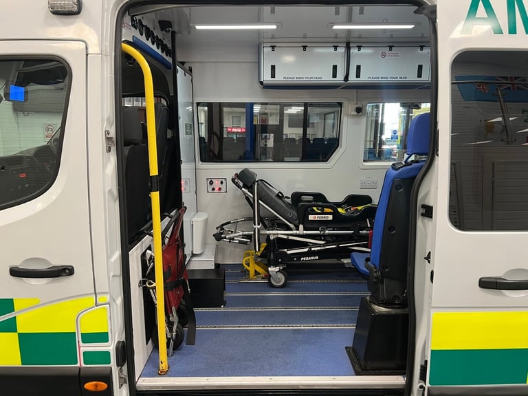 2016 Renault Master LM35 BUSINESS 2.3DCI 130PS LWB 7 SEAT DISABLED ACCESS MINIBUS C/W STRETCHER P...