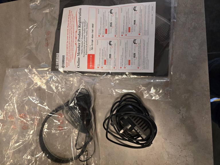 YAMAHA  PSR-F51  Electronic Keyboard 