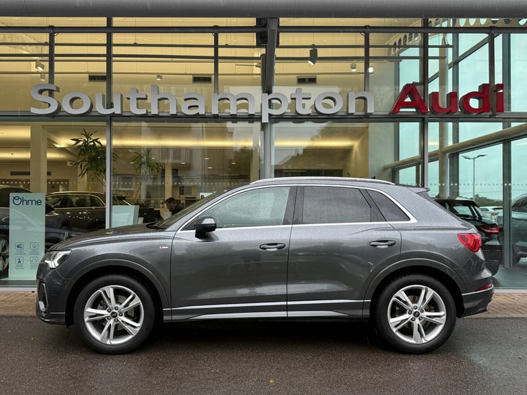  Audi Q3 1.5 TFSI CoD 35 S line SUV 5dr Petrol S Tronic Euro 6 (s/s) (150 ps) Petrol Automatic
