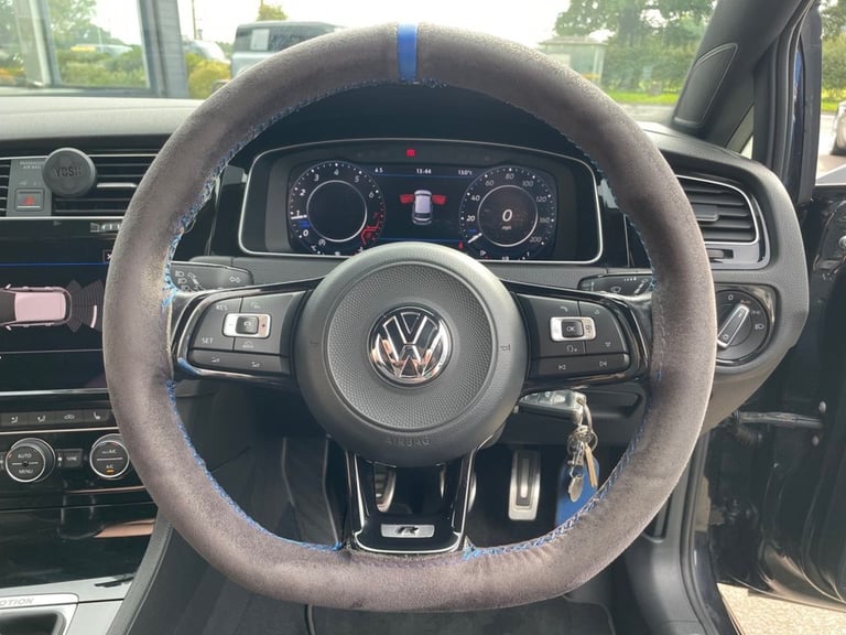 2017 17 VOLKSWAGEN GOLF 2.0 TSI BLUEMOTION TECH R HATCHBACK 3DR PETROL MANUAL 4M