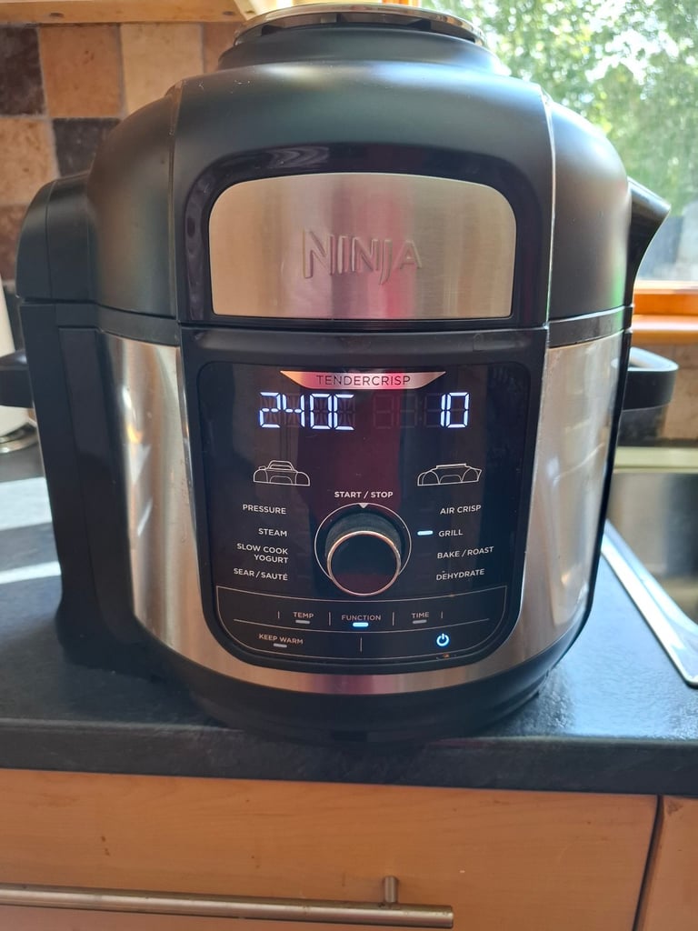 image for Ninja Foodi Max Multi Pressure Cooker and Airfryer 7.5l