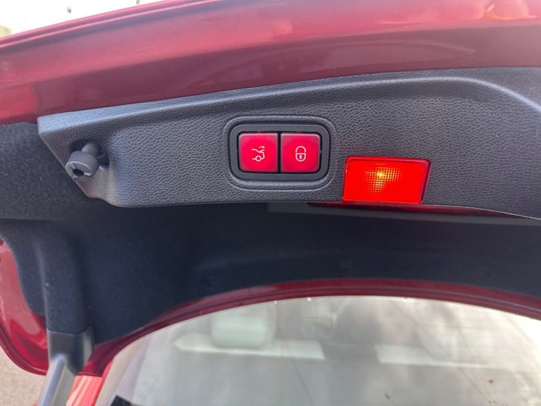 2017 Mercedes-Benz C Class C200 Sport Premium 2dr 9G-Tronic COUPE PETROL Automatic