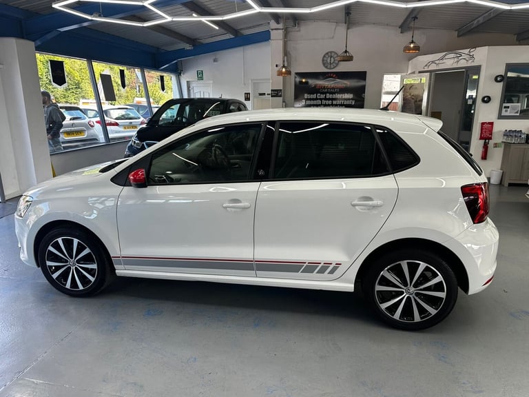 VOLKSWAGEN POLO 1.2 TSI beats 2017