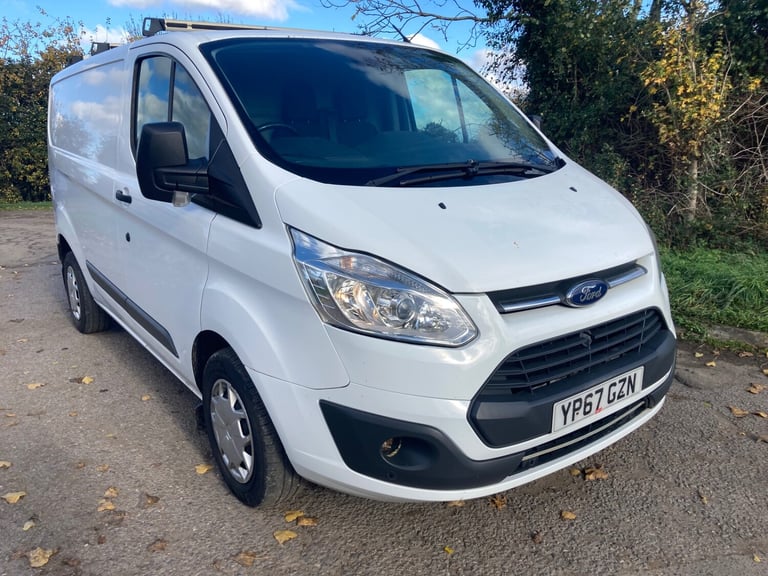 2017 Ford Transit Custom 2.0 TDCi 130ps Low Roof Trend Van PANEL VAN Diesel Manual