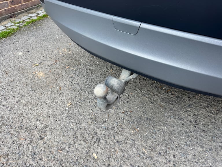 2019 Land Rover Discovery 3.0 SD6 HSE Commercial Auto PANEL VAN Diesel Automatic