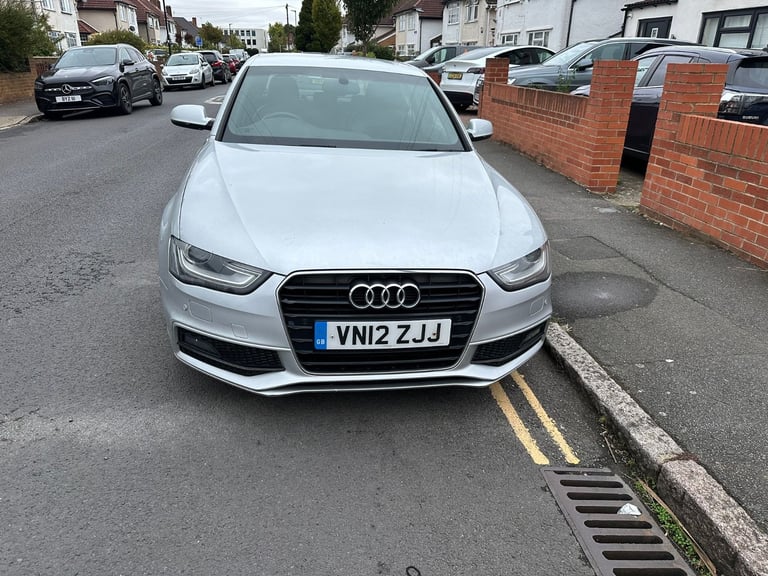 Cheap Audi, A4, Saloon, 2012, Manual, 1798 (cc),4 doors for sale in Heathrow, London