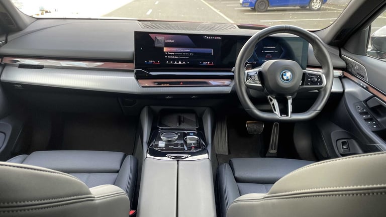 BMW i5 250kW eDrive40 M Sport Pro 84kWh 5dr Auto Estate Electric Automatic