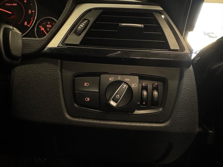 2014 BMW 3 Series 2.0 320d M Sport Touring xDrive Euro 5 (s/s) 5dr ESTATE Diesel Manual