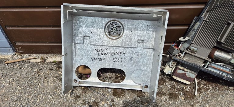 CARVER 3600STC FANMASTER AUTO gas and electric heater for camper caravan motorhome.