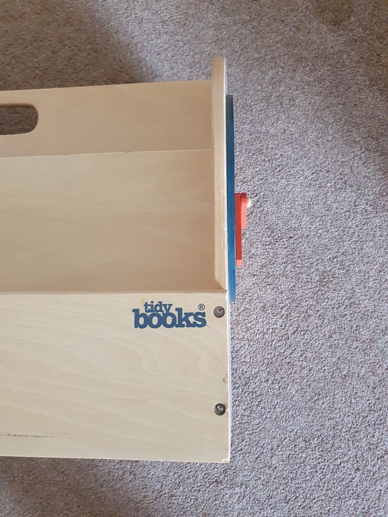 TIDY BOOKS - QUALITY WOODEN BOOK TIDY