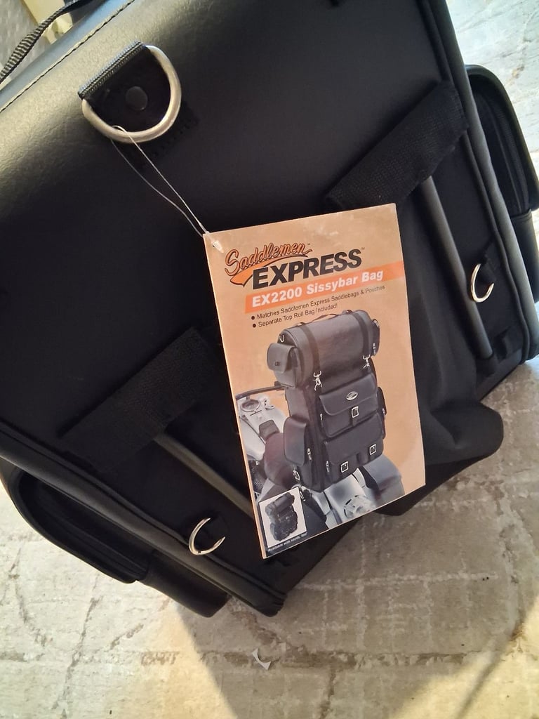 Sissy bar bag Saddlemen EX2200