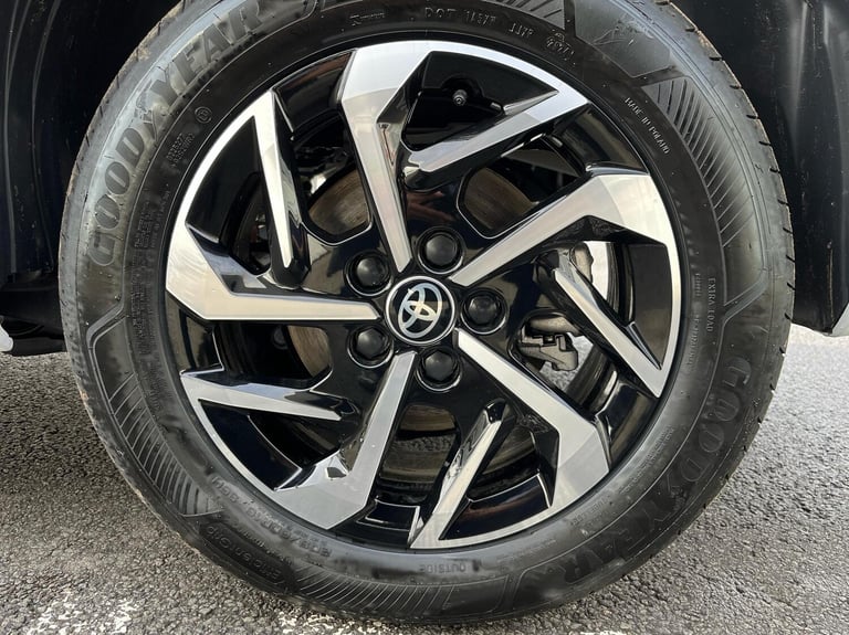 2024 Toyota PROACE CITY Verso 100kW Design L1 50kWh 5dr Auto MPV ELECTRIC Automatic