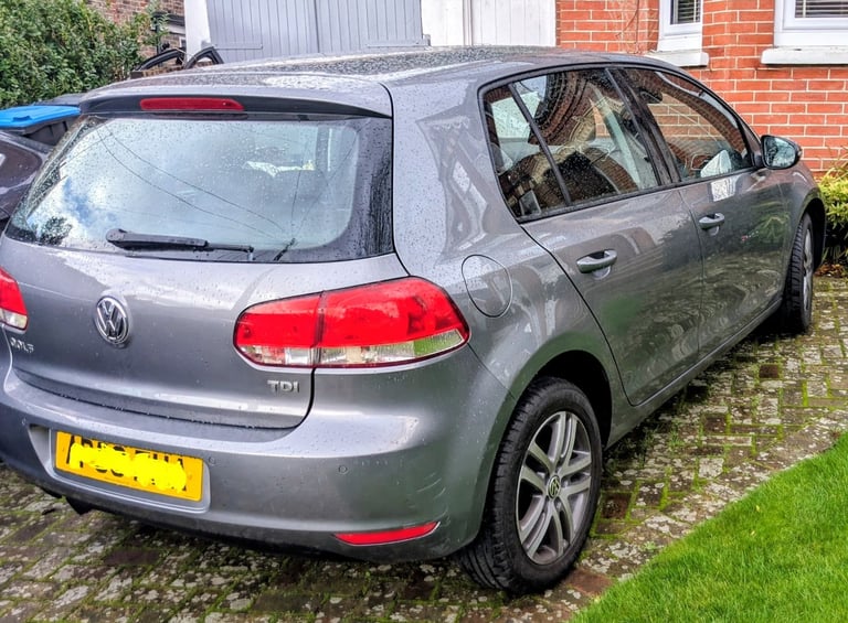 Volkswagen, GOLF, Hatchback, 2010, Manual, 1598 (cc), 5 doors