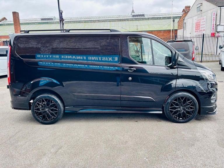 2022 Ford Transit Custom 2.0 EcoBlue 130ps Low Roof Limited Van PANEL VAN DIESEL Manual