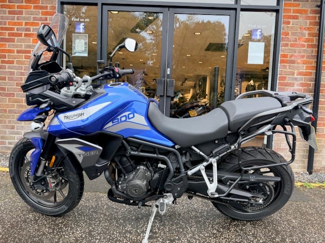 2023 TRIUMPH TIGER 900 GT LOW