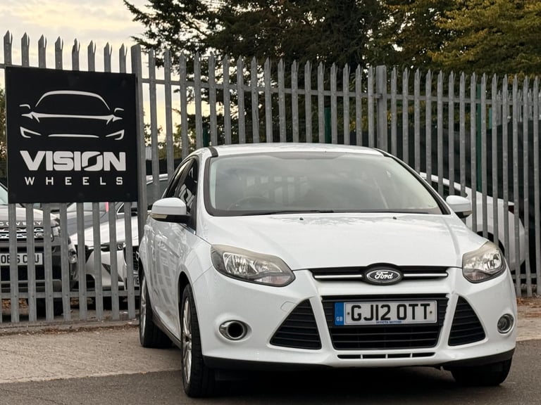 image for 2012 Ford Focus 1.6 Zetec Euro 5 5dr HATCHBACK Petrol Manual