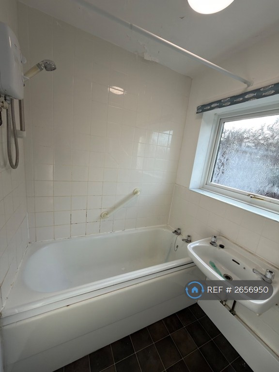 2 bedroom house in Lincoln Green, Newcastle Tyne, NE3 (2 bed) (#2656950)
