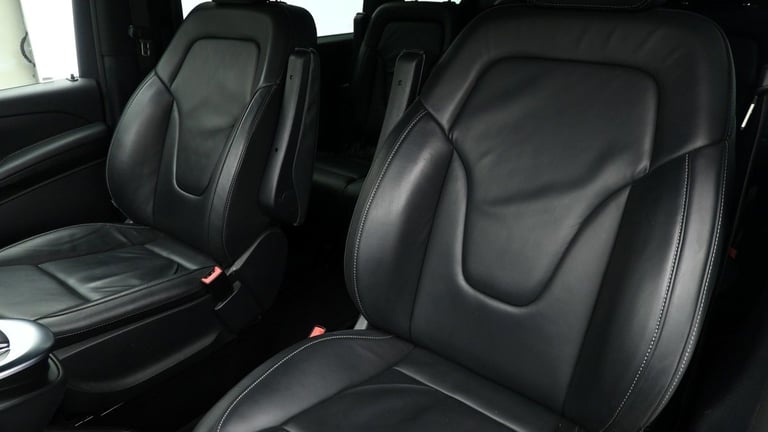 2023 Mercedes-Benz V-Class 2.0 V300d AMG Line MPV 5dr Diesel G-Tronic+ Euro 6 (s/s) XLWB (237 ps)...