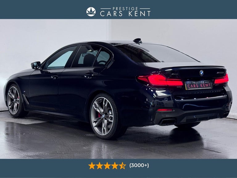 2022 BMW 5 Series 4.4 M550i V8 Saloon 4dr Petrol Steptronic xDrive Euro 6 (s/s) (530 ps) SALOON P...