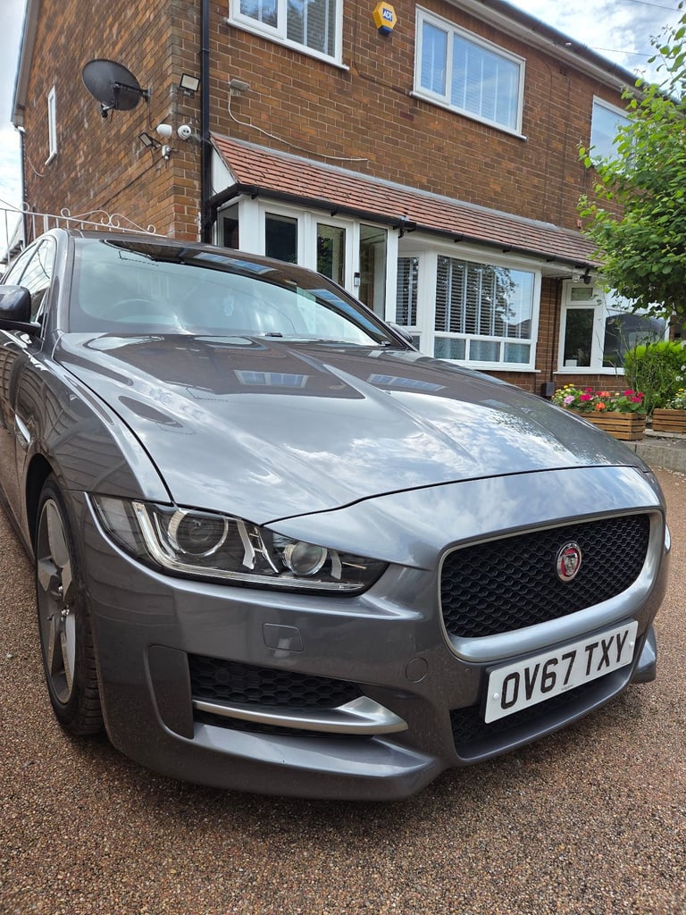 Jaguar, XE, Saloon, 2017, Other, 1999 (cc), 4 doors