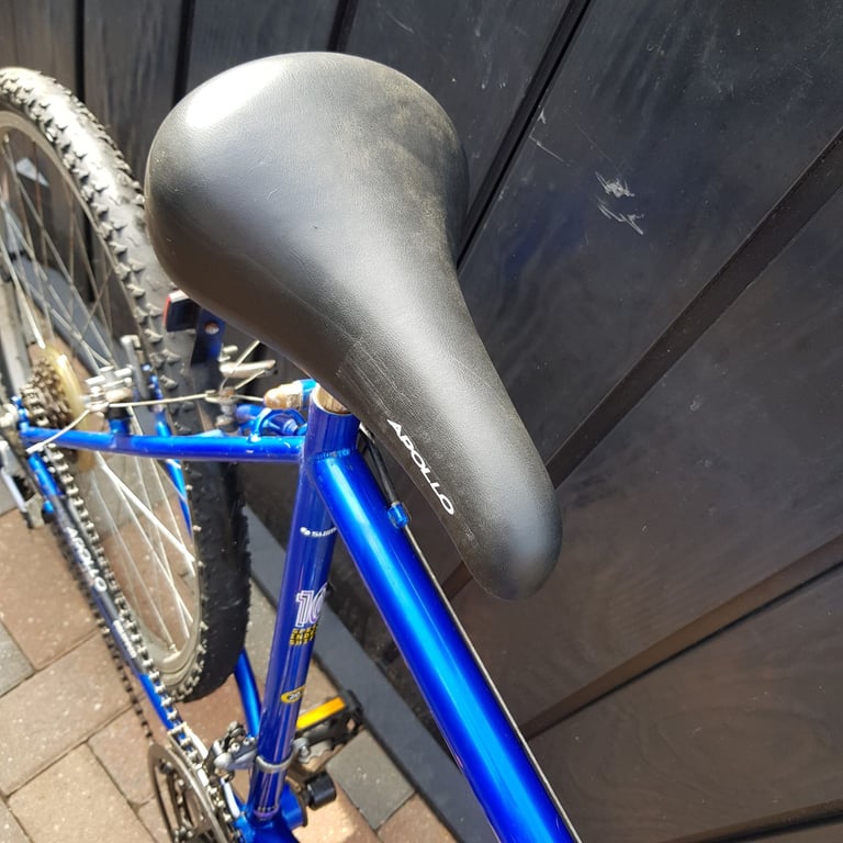 Apollo Commuter Bicycle