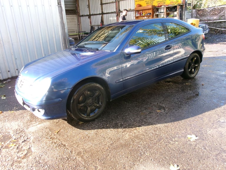 image for Mercedes-Benz C Class 1.8 C180 Kompressor SE 2dr 2004 (04 reg) Automatic, Petrol, cheap car