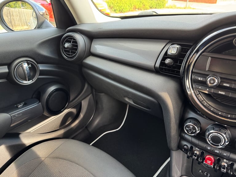Mini, HATCHBACK, Hatchback, 2016, Manual, 1499 (cc), 5 doors