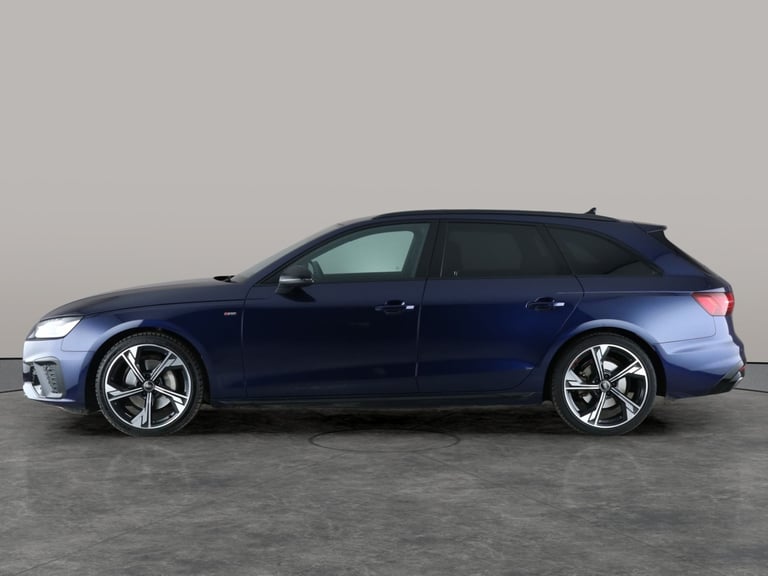 2023 Audi A4 Avant 2.0 TFSI 40 Black Edition Estate 5dr Petrol S Tronic Euro 6 (s/s) (204 ps)  Es...