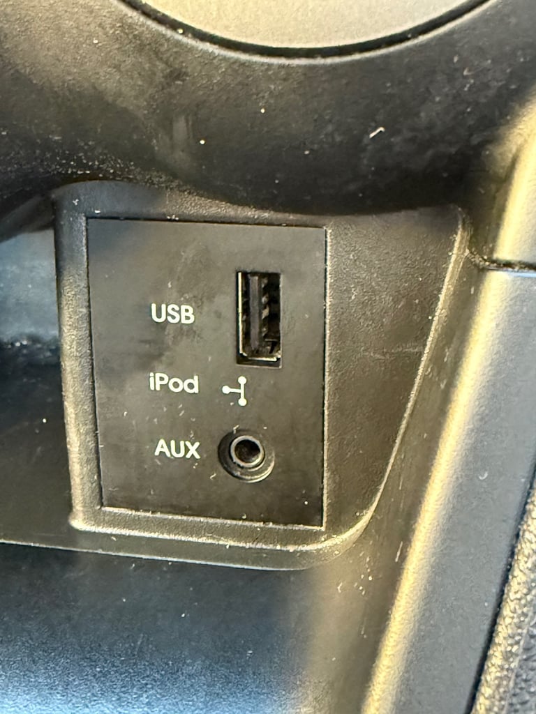 Hyundai, I10, Hatchback, 2013, Other, 1248 (cc), 5 doors