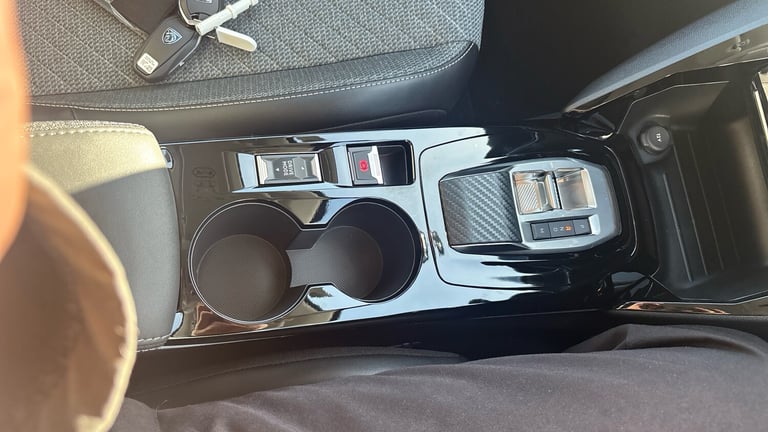 2025 Peugeot 208 1.2 Hybrid 110 Allure 5dr e-DSC6 Petrol Hatchback Hatchback Petrol Automatic