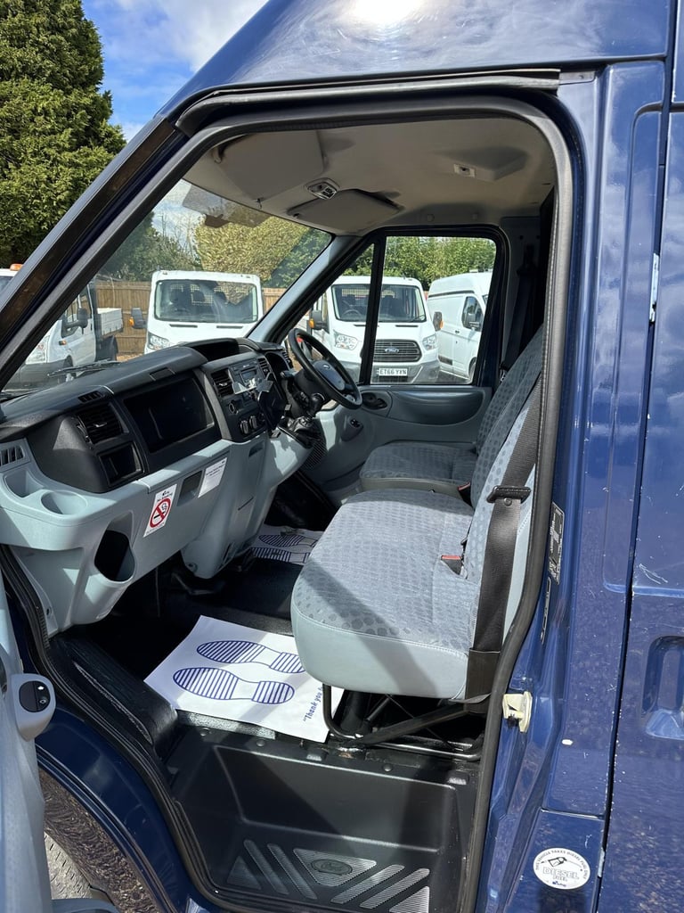 2013 Ford Transit 2.2 TDCi 350 Panel Van 3dr Diesel Manual FWD L2 H3 (209 g/km, 123 bhp) Panel Va...