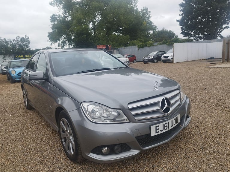 MERCEDES-BENZ C CLASS 2.1 C220 CDI BlueEfficiency Edition 2011