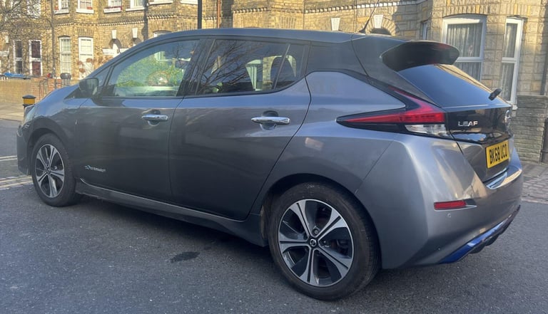 NISSAN LEAF 40kWh N-Connecta 2018