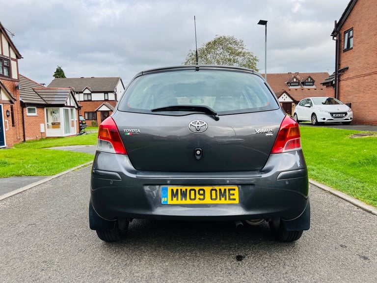 2009 Toyota Yaris 1.33 VVT-i TR 5dr MMT [6] HATCHBACK Petrol Automatic