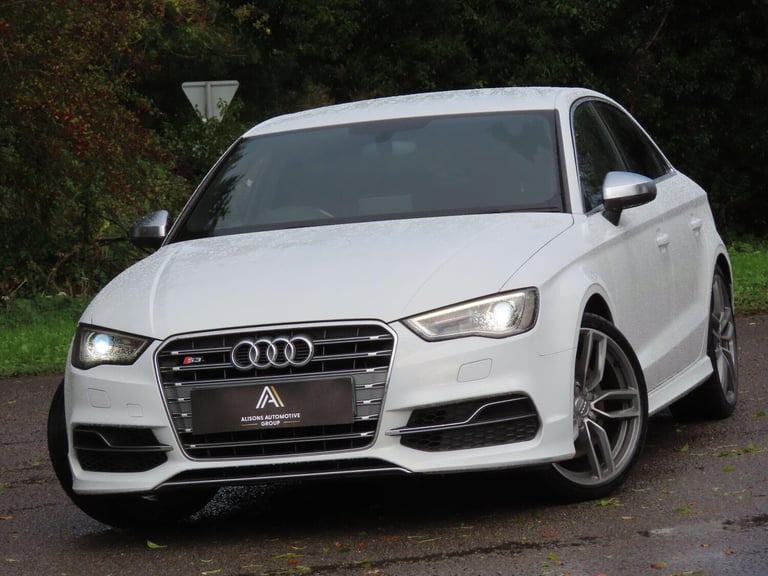 2015 Audi S3 2.0 TFSI quattro Euro 6 (s/s) 4dr SALOON Petrol Manual