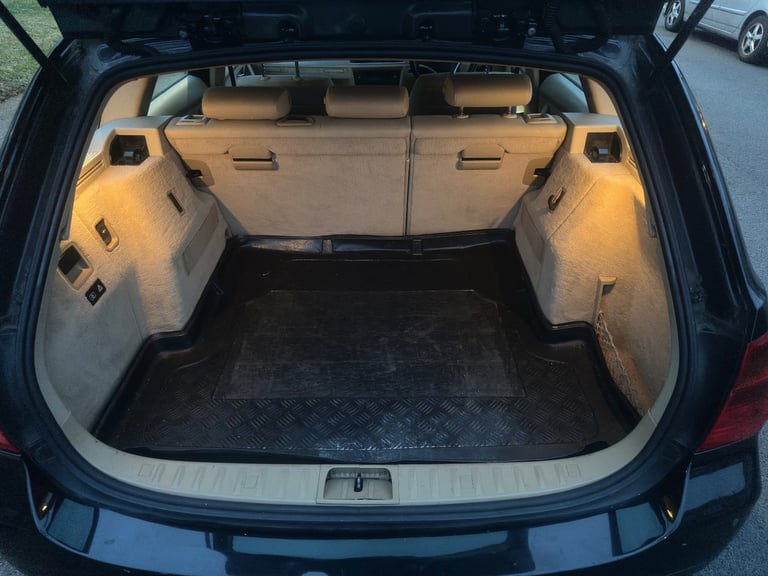 BMW, 3 SERIES, Estate, 2007, Manual, 1995 (cc), 5 doors