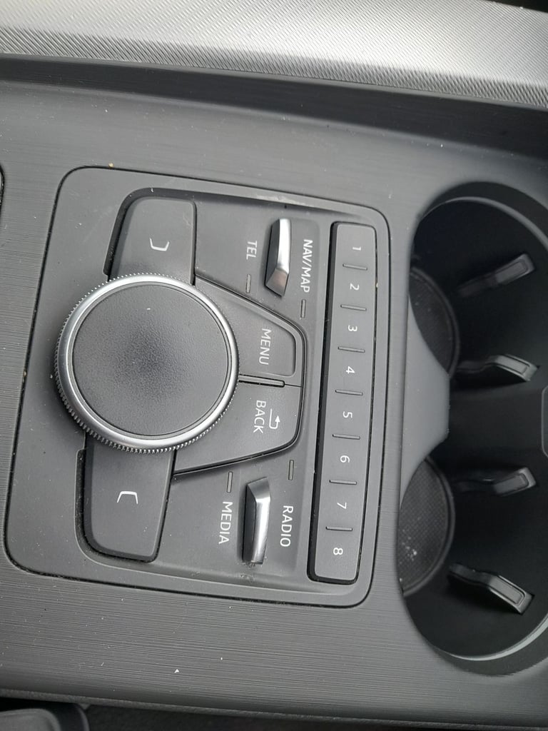 Audi, A4, Saloon, ultra tdi 2017, Semi-Auto, 1968 (cc), ulez  cheap car 